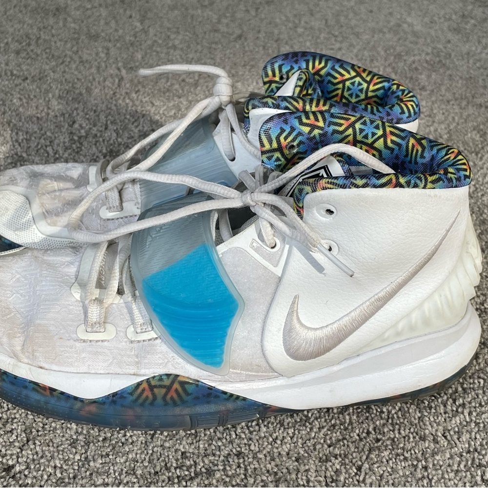 Nike Kyrie 6 Youth Basketball Shoes Sneakers Size 7Y